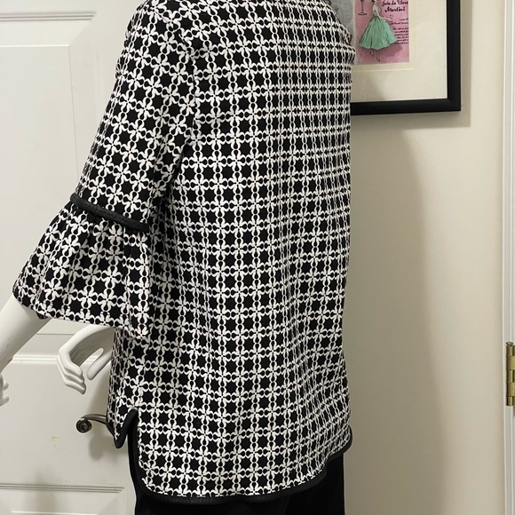 Max studio beautiful top wrinkle free fabric starchy with gorgeous design - Picture 7 of 15